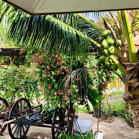 Baan Thung Home Stay Prasat Екстериор снимка