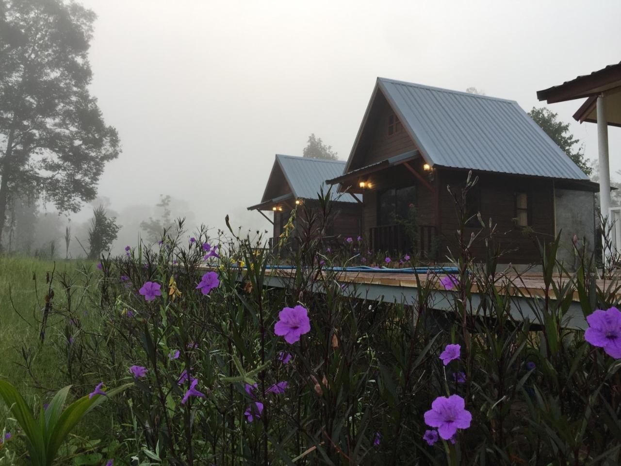 Baan Thung Home Stay Prasat Екстериор снимка