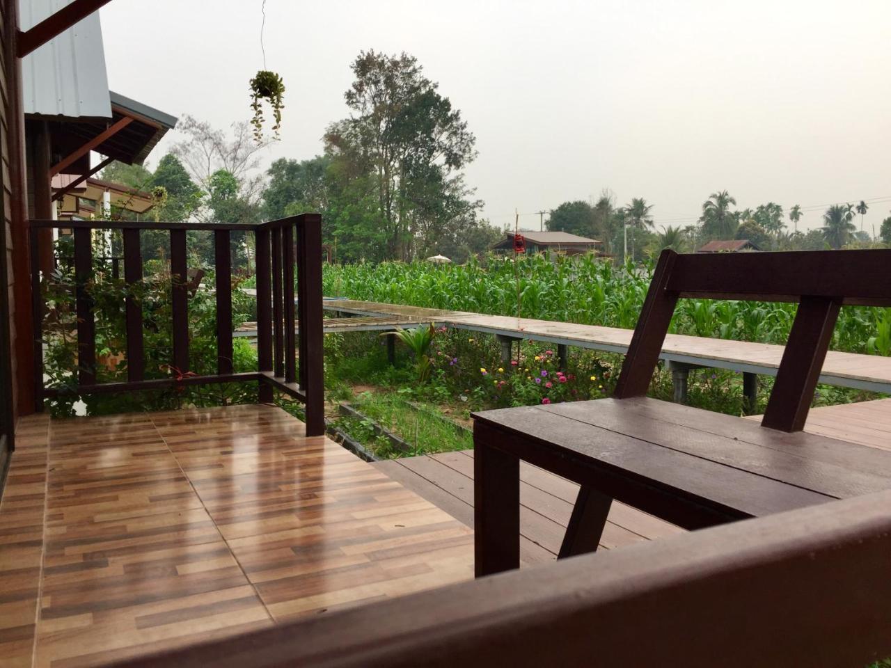 Baan Thung Home Stay Prasat Екстериор снимка